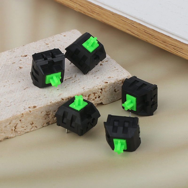 Interruttori RGB verdi di vend - Gaming Keyboard No Rgb recensione e prezzo